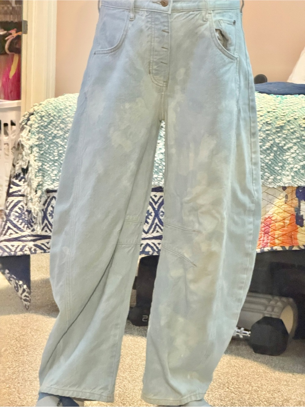 Womens Faded & (Acid Washed) Light Blue Barrel Jeans - Picture 5 of 8